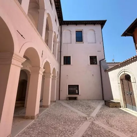 Via San Martino 3*
